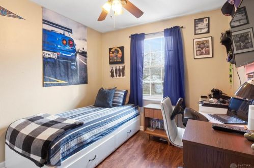 128 Wickham Farm Dr, Englewood OH  45322-2948 exterior