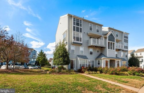 3816 Clore Pl, Woodbridge, VA 22192-7489