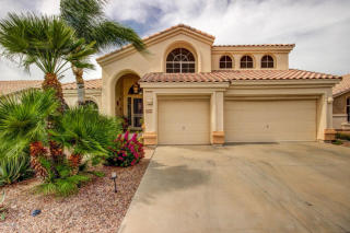 7444 Via De Luna Dr, Glendale, AZ 85310-5835
