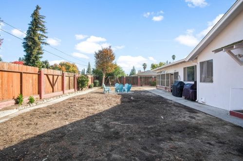 409 Rumble Rd, Modesto CA  95350-2316 exterior