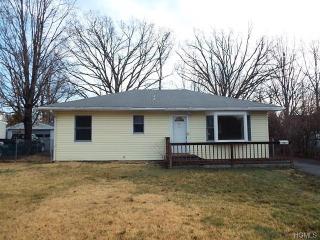 12 Chadeayne Ave, Cornwall, NY 12518-2019