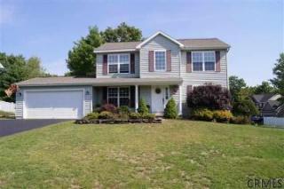 35 Cavalry Crse, Mechanicville, NY 12118-3428