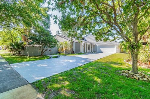 5528 Spring Run Ave, Orlando, FL 32819-7163