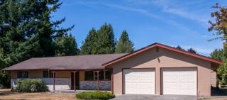 8600 Bonanza Dr, Lynden, WA 98264-9580
