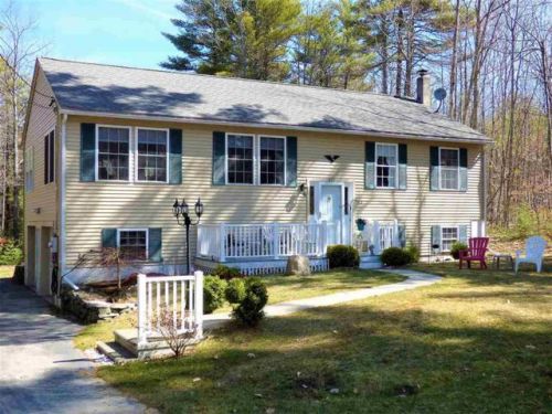 853 Witchtrot Rd, Wakefield, NH 03872-4241