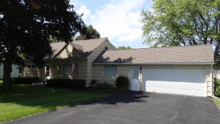 8 Wills Rd, Rochester, NY 14624-5420
