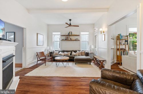 17 Lexington Ave, Camden NJ  08109-2013 exterior