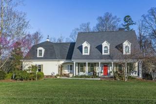 1201 Great Oaks Way, Knoxville, TN 37909-3729