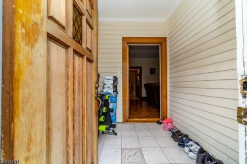 32 Fairchild Pl, Industrial Hillside, NJ 07205-1003
