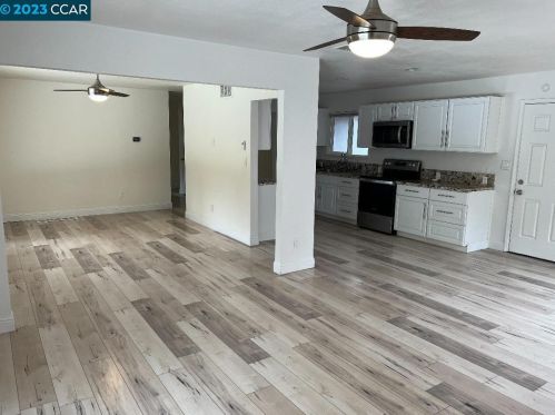 1430 Queens Ave, Modesto, CA 95355-3247