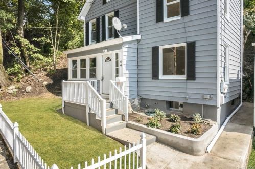 44 Broadway, Crotonville, NY 10562-3232