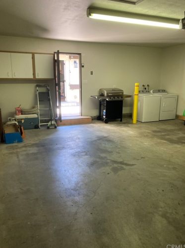 1087 James Way, Pismo Beach CA  93420-1507 exterior