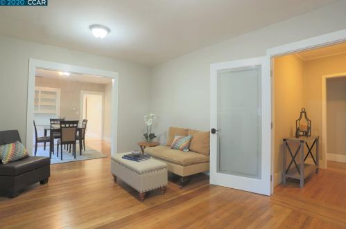 2729 San Pablo Ave, Berkeley, CA 94702-2239