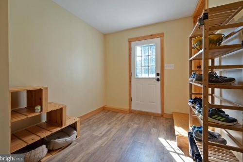 28 Fieldston Rd, Princeton NJ 08540-6429 exterior