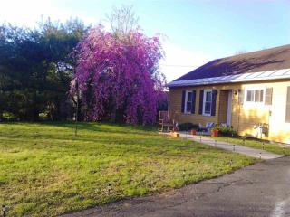 2510 Western Ave, Altamont, NY 12009-9485