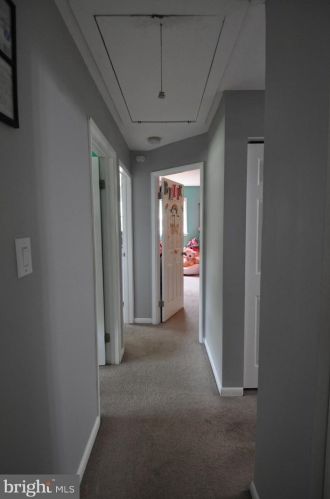 5 Oak Ave, Browns Mills NJ  08015-3215 exterior