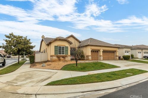 718 Stargazer St, Beaumont, CA 92223-7165
