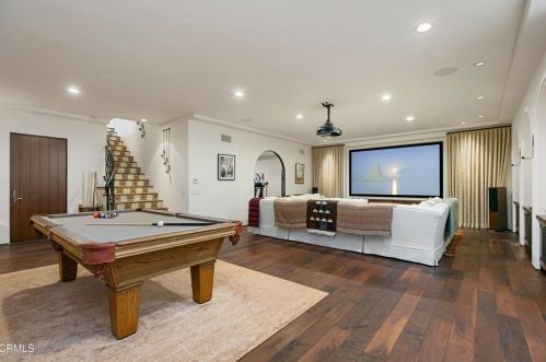 5320 Ivafern Ln, La Canada CA  91011-2811 exterior