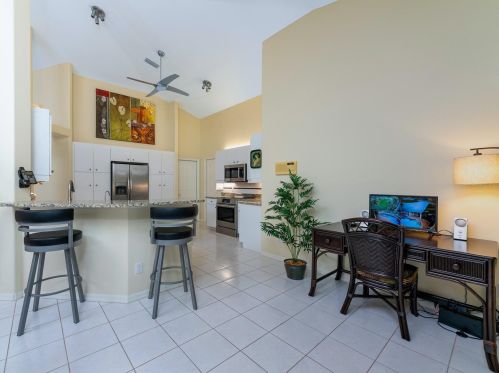 593 Rotonda Cir, Placida FL  33947-2022 exterior