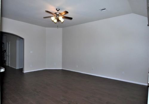 5910 Carnaby Ln, Richmond TX  77471 exterior