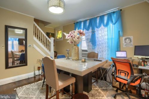 36 28th St, Harrisburg PA 17103-2107 exterior