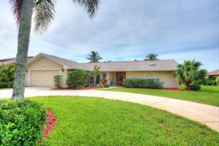 735 Puesta Del Sol Plz, Melbourne, FL 32903-3625