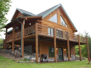 5155 Pine Creek Rd, Woodboro, WI 54501-8803