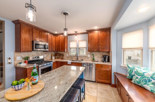 2478 72, Milwaukee WI 53219-2529 exterior