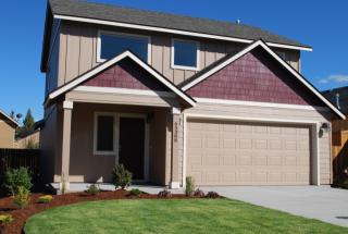 63388 Lamoine Ln, Bend OR  97701-9499 exterior