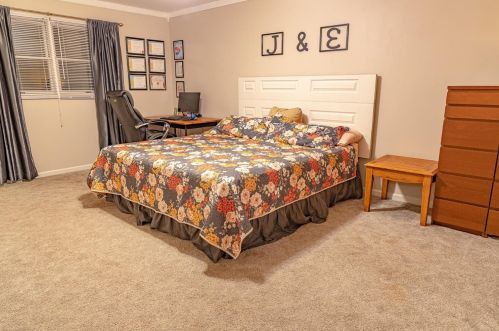 10641 Manor Dr, Dyer IN  46373-9119 exterior