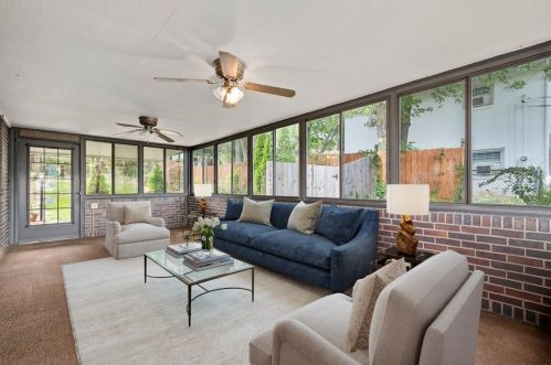 266 Ben Til Dr, Pittsburgh PA  15236-4306 exterior