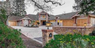 142 Pepperwood Ct, Danville, CA 94506-2169