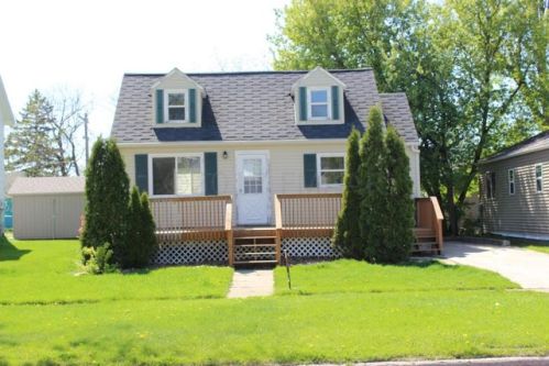 209 3rd St, Lockhart, MN 56510-1316