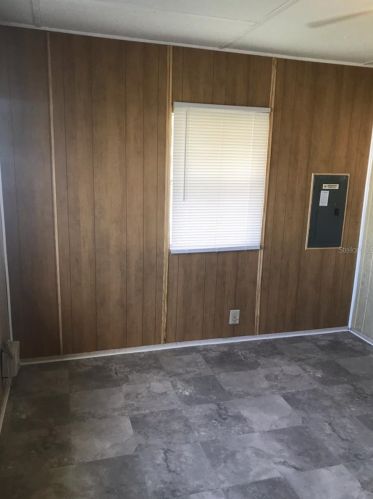 2046 Orange Dr, Tarpon Springs FL  34691-4238 exterior