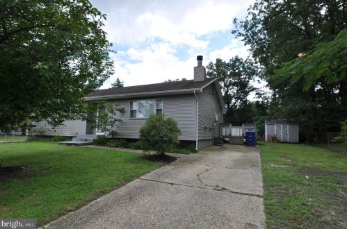 601 Concord Dr, Browns Mills, NJ 08015-3706