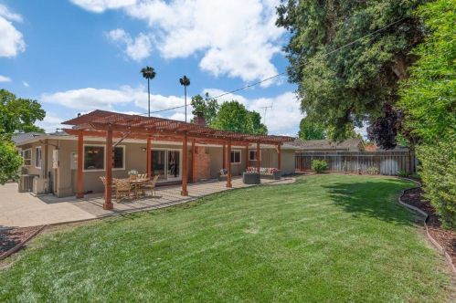 1721 Husted Ave, San Jose CA  95124-1927 exterior