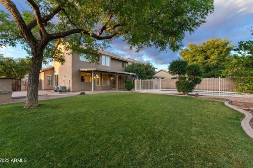 5461 Whitten St, Chandler, AZ 85226-7812