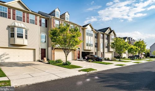 316 Nathan Dr, Riverton, NJ 08077-1583