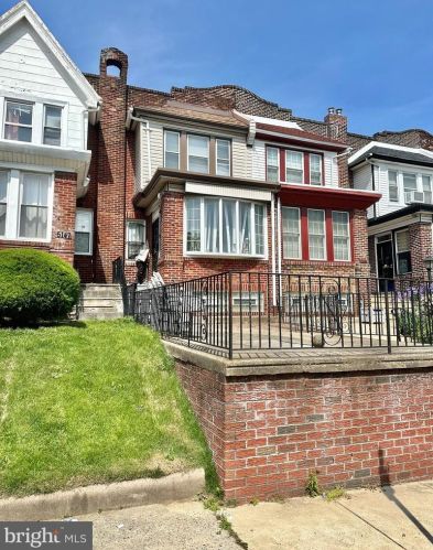 5144 8th St, Philadelphia, PA 19120-3108