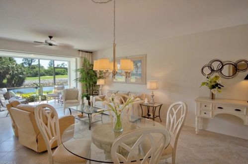 13000 Castle Harbour Dr, Naples, FL 34110-8131