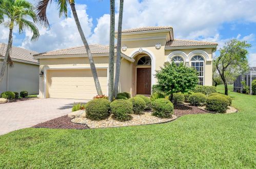 6791 Southport Dr, Boynton Beach, FL 33472-6918