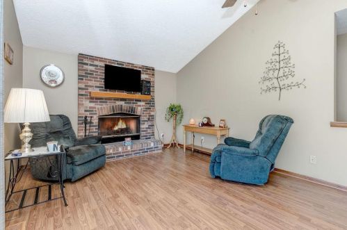 138 Cavalcade Ln, Pataskala OH  43062-9544 exterior