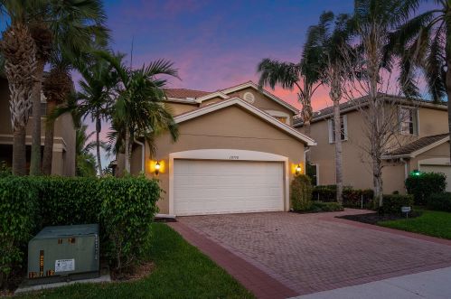 10790 Paperbark Pl, Boynton Beach, FL 33437-7532