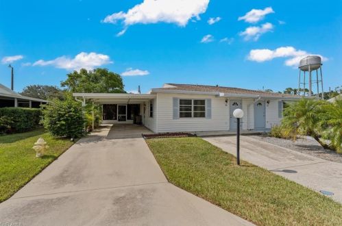 20 Desert Candle Cir, Lehigh Acres FL  33936-7361 exterior