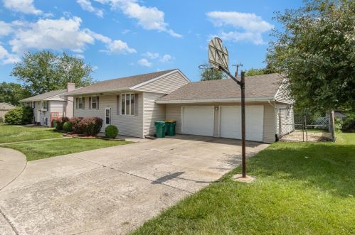 7909 Whitcomb St, Gary IN  46410-4366 exterior