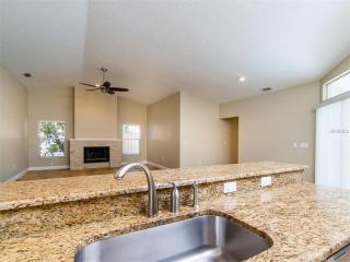 4454 Diamond Cir, Sarasota FL  34233-2062 exterior