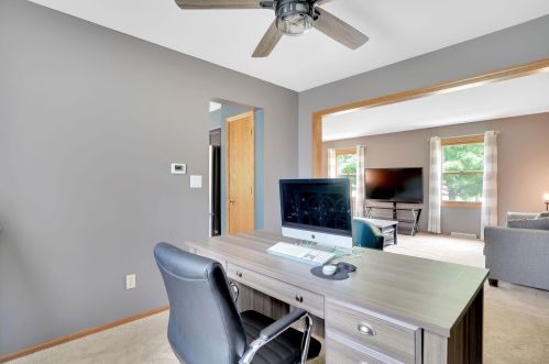 4722 Fairway Dr, Waterford WI  53185-3370 exterior