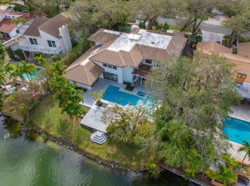 3051 35 St, Hollywood FL 33021-2627 exterior