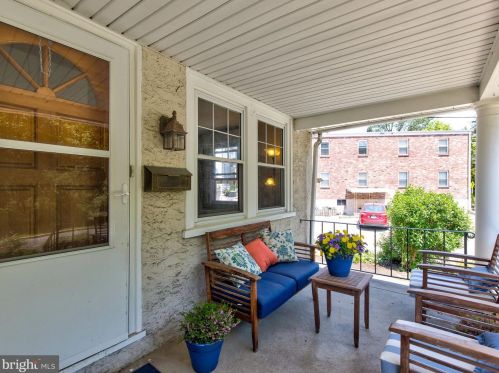260 Devon Ave, Wayne, PA