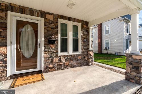 479 State St, West Enola PA  17025-3004 exterior